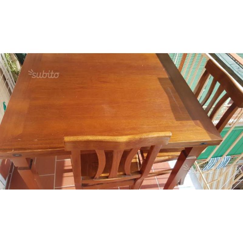 Tavolo allungabile e sedie legno massello