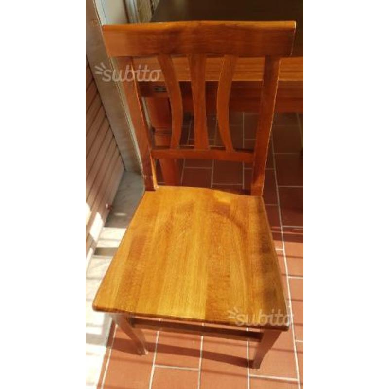 Tavolo allungabile e sedie legno massello