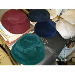 Collezionismo bottoni cappelli e altro vintage